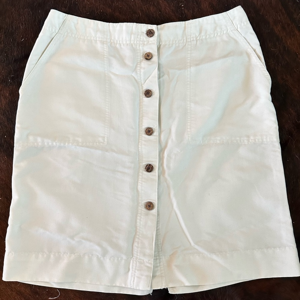 White Skirt - Caribbean Joe